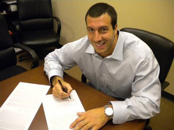 Illustration for article titled One Of Our Hoopsters Is Tangentially Newsworthy, Source Says (CONFIRMATION UPDATE)